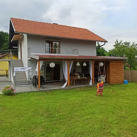 Garden Dom wakacyjny *