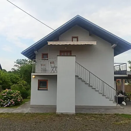 Garden Dom wakacyjny Slatina Varoš